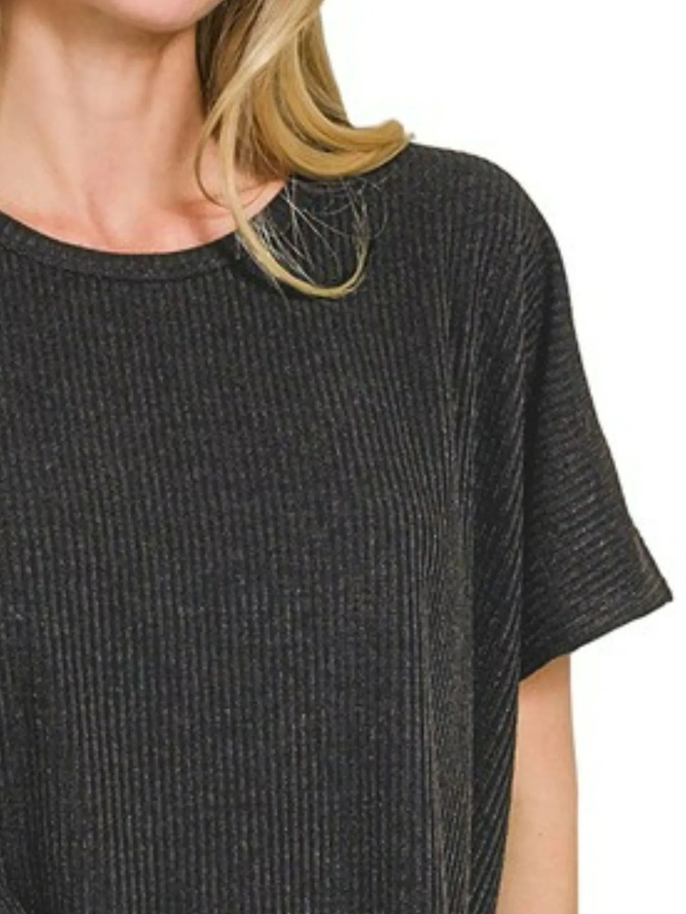 Zenana Ribbed Round-Neck Short-Sleeve Knit Top - Fashorio