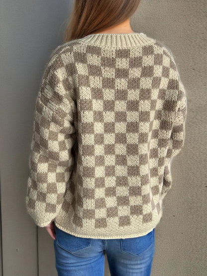 Checkered Button Up Round Neck Cardigan - Fashorio