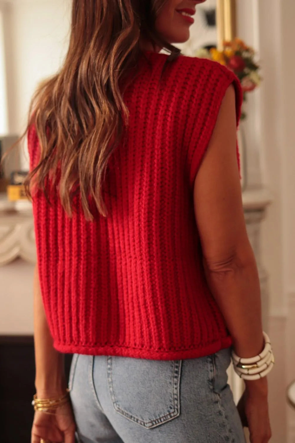Button Down Sweater Vest with Pockets in Cream styled look