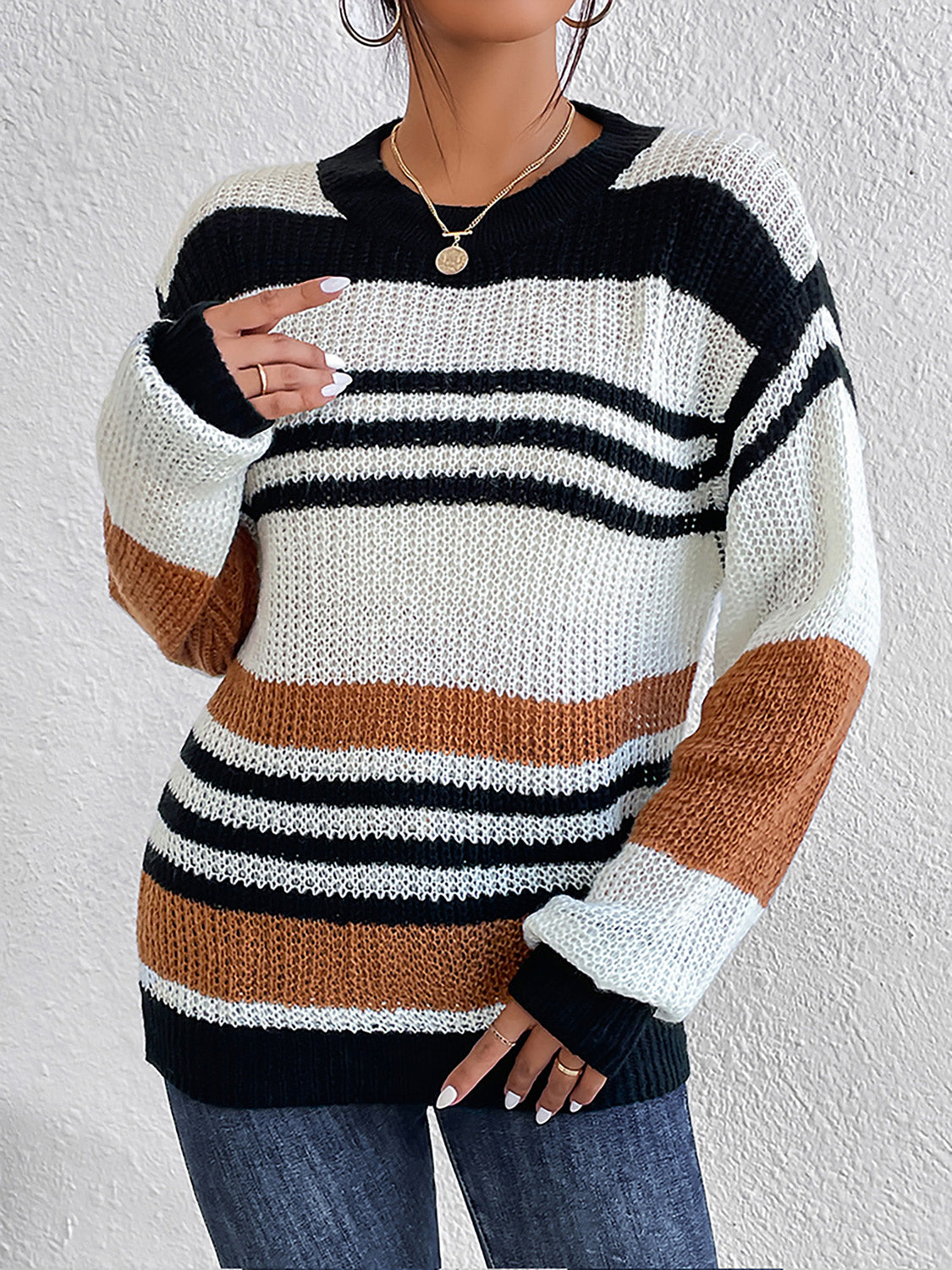 Striped Round Neck Sweater - Fashorio