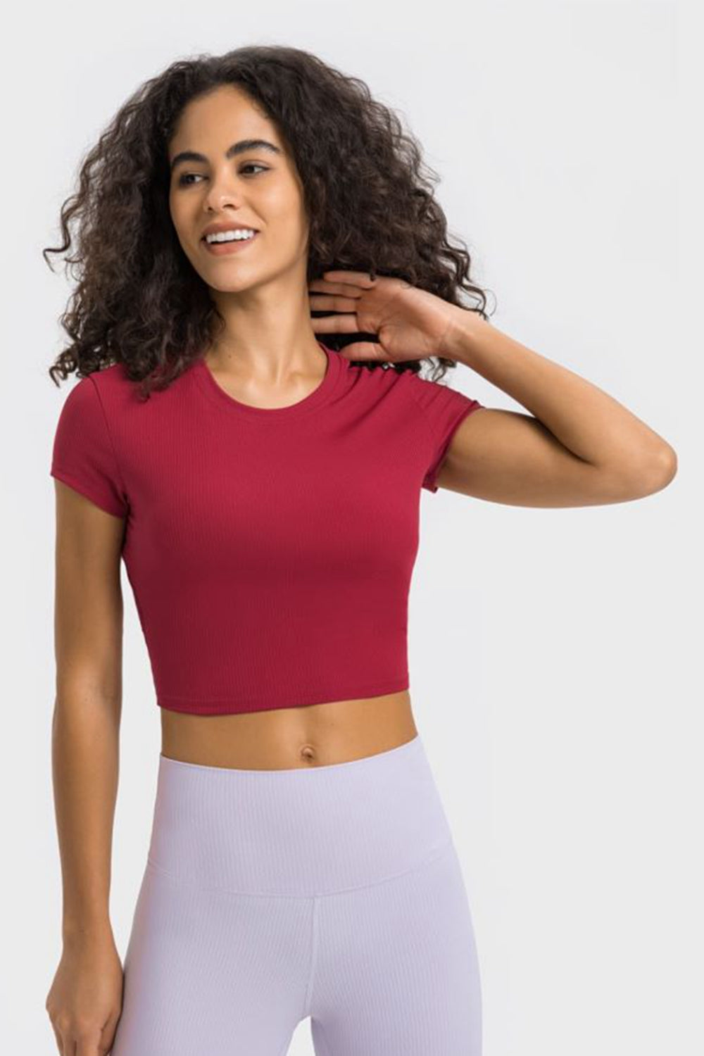 Round neck cropped sports t-shirt back detail