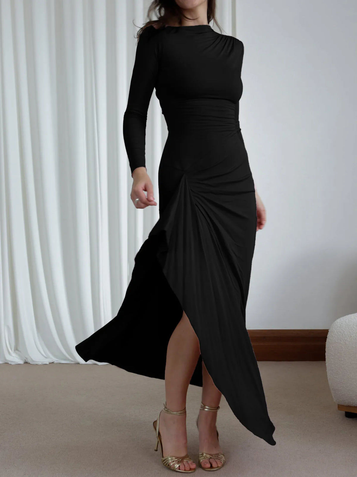 ruched long sleeve maxi dress neckline detail