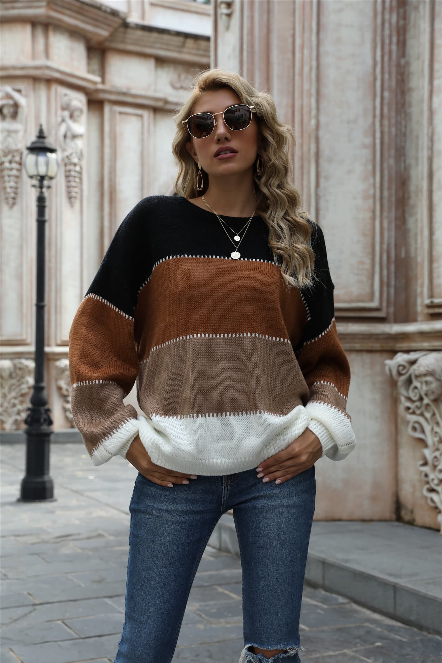 Angel Wings Color Block Round Neck Sweater Black - Fashorio