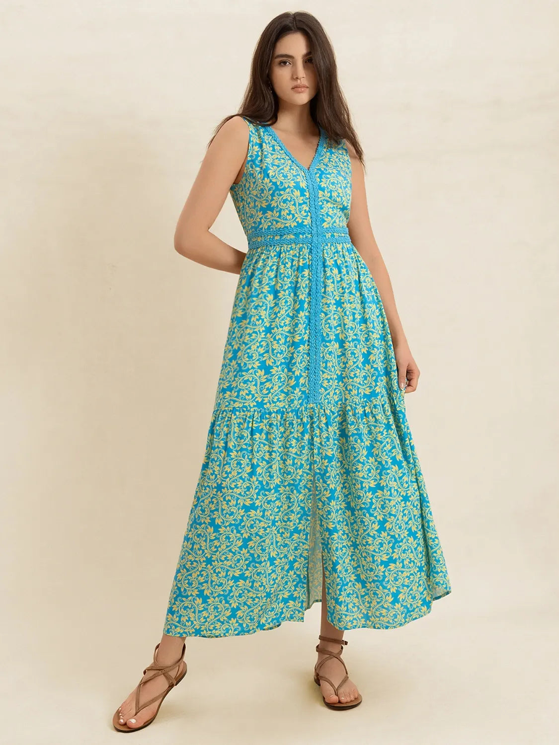 Slit printed v neck sleeveless dress side view