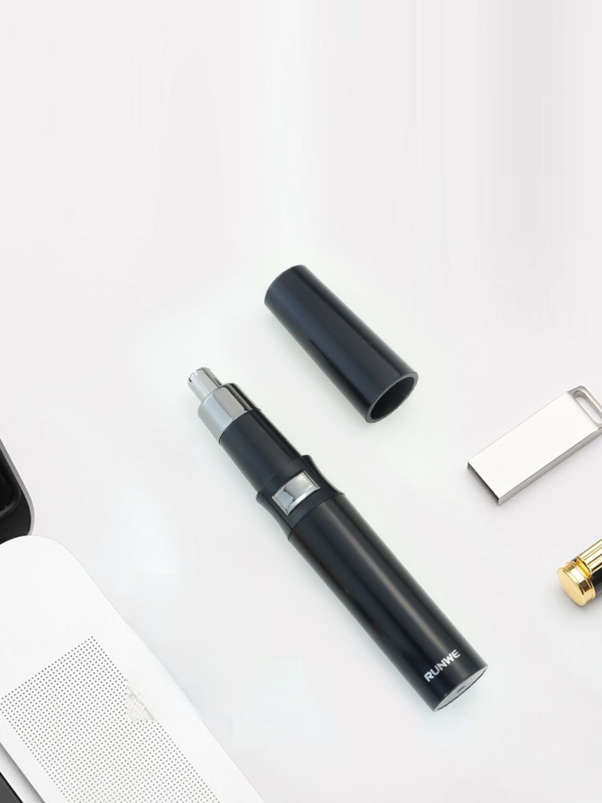 Black portable nose hair trimmer