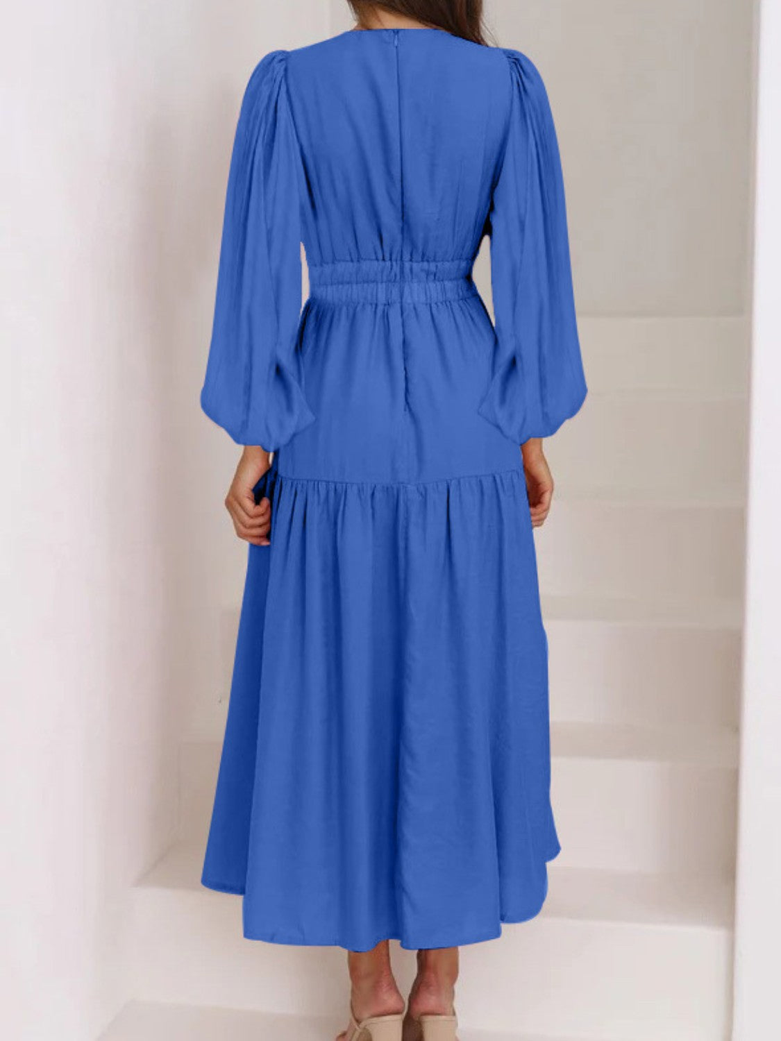 Deep V-Neck Balloon Sleeve Plain Maxi Dress - Fashorio