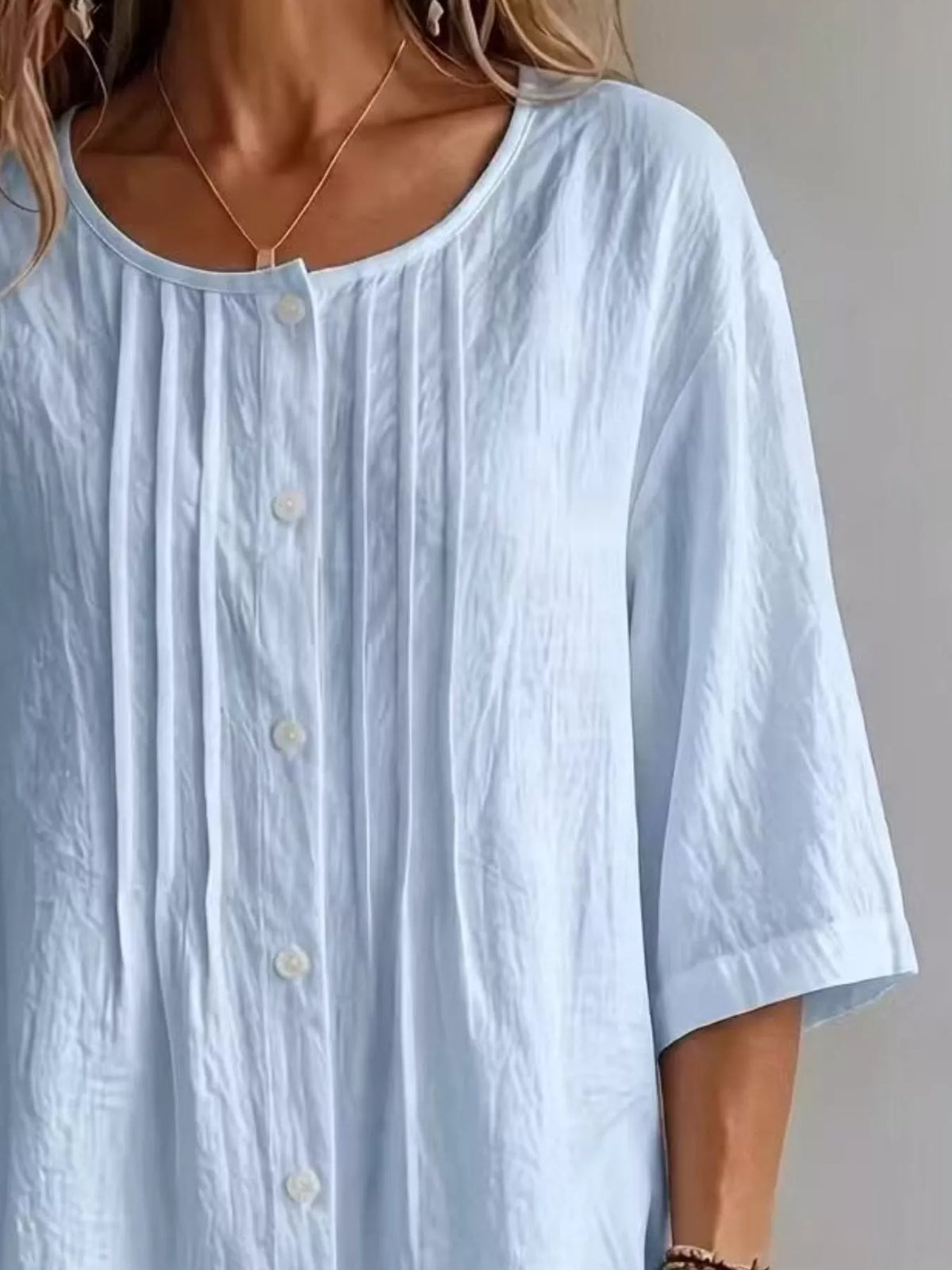 Textured 3/4 sleeve blouse color option