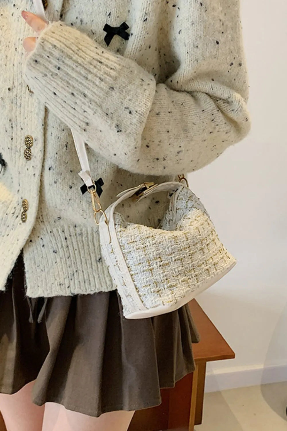 Woven bag interior compartment