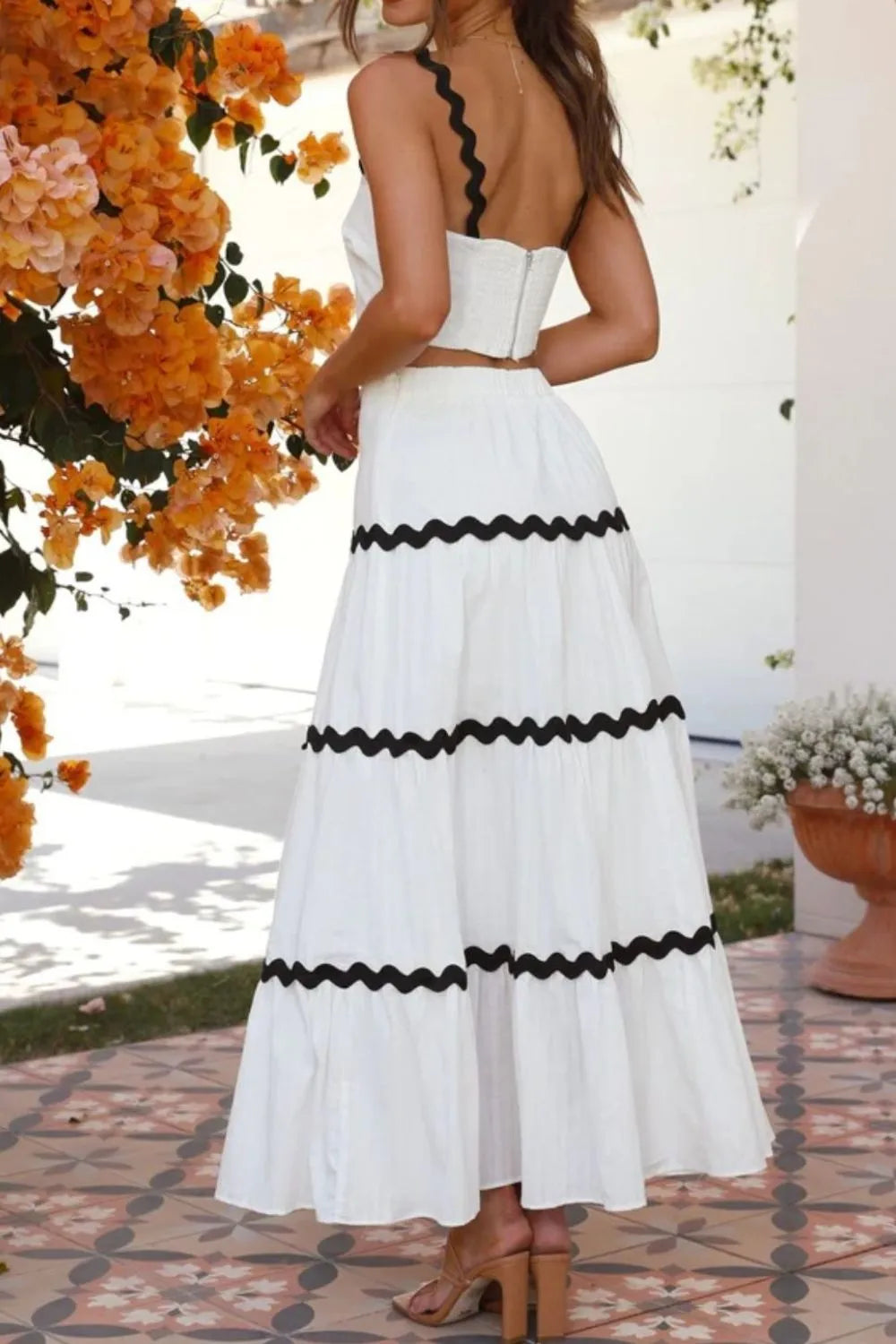 Ruched cami detail with contrast trim
