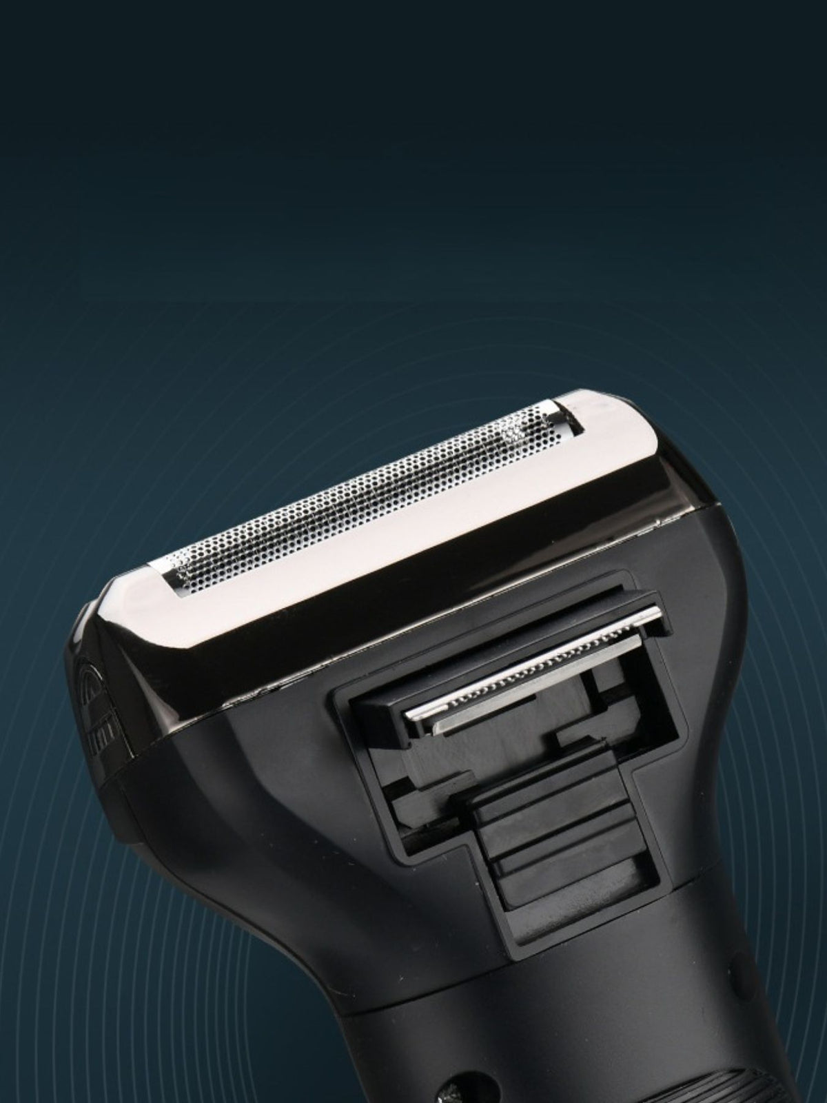 Trimmer attachment detail