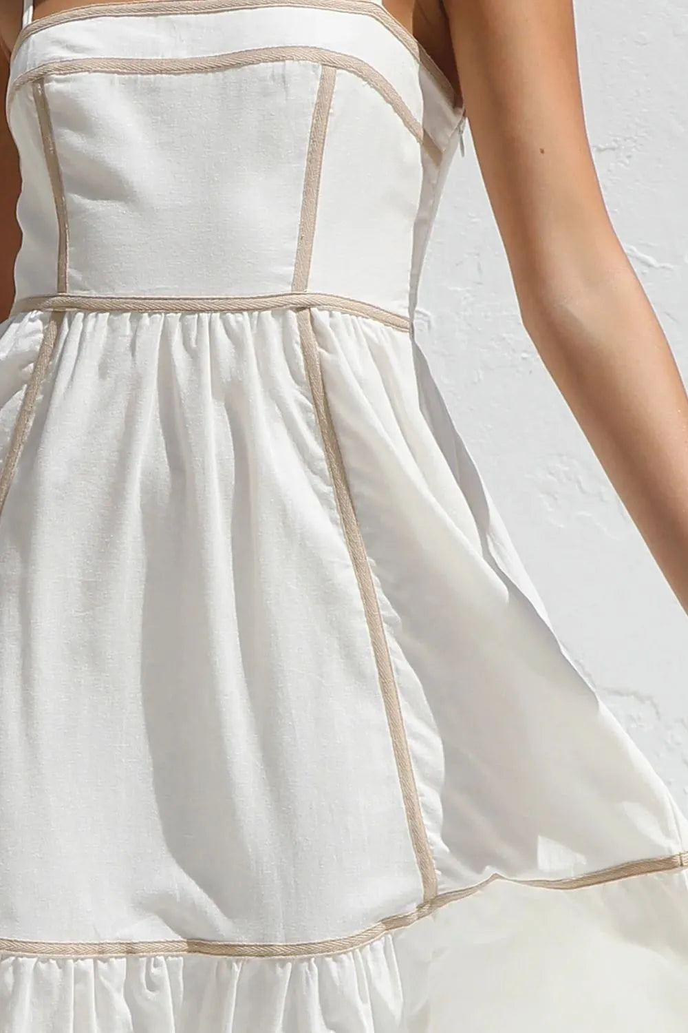 Side view of contrast trim cami midi dress