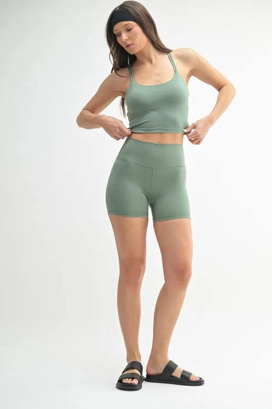 Mono B crisscross back sports bra detail view