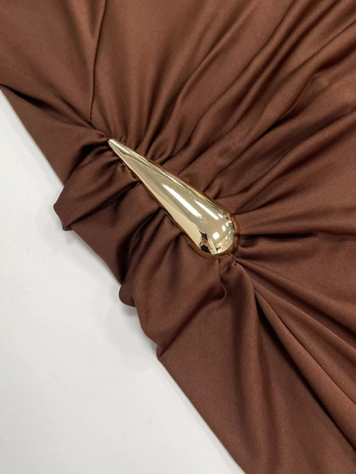 Draped sleeveless bodycon maxi dress fabric detail