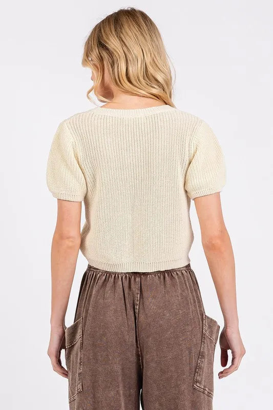 V Neck Short Sleeve Cropped Sweater in Cream detail