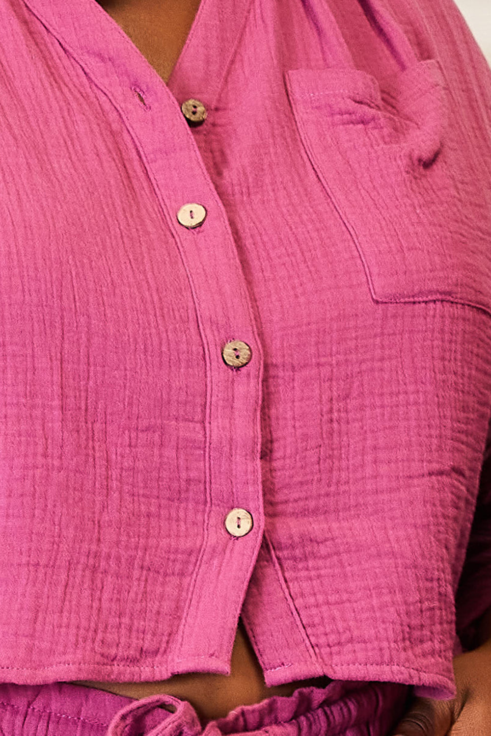 Complete buttoned long sleeve outfit
