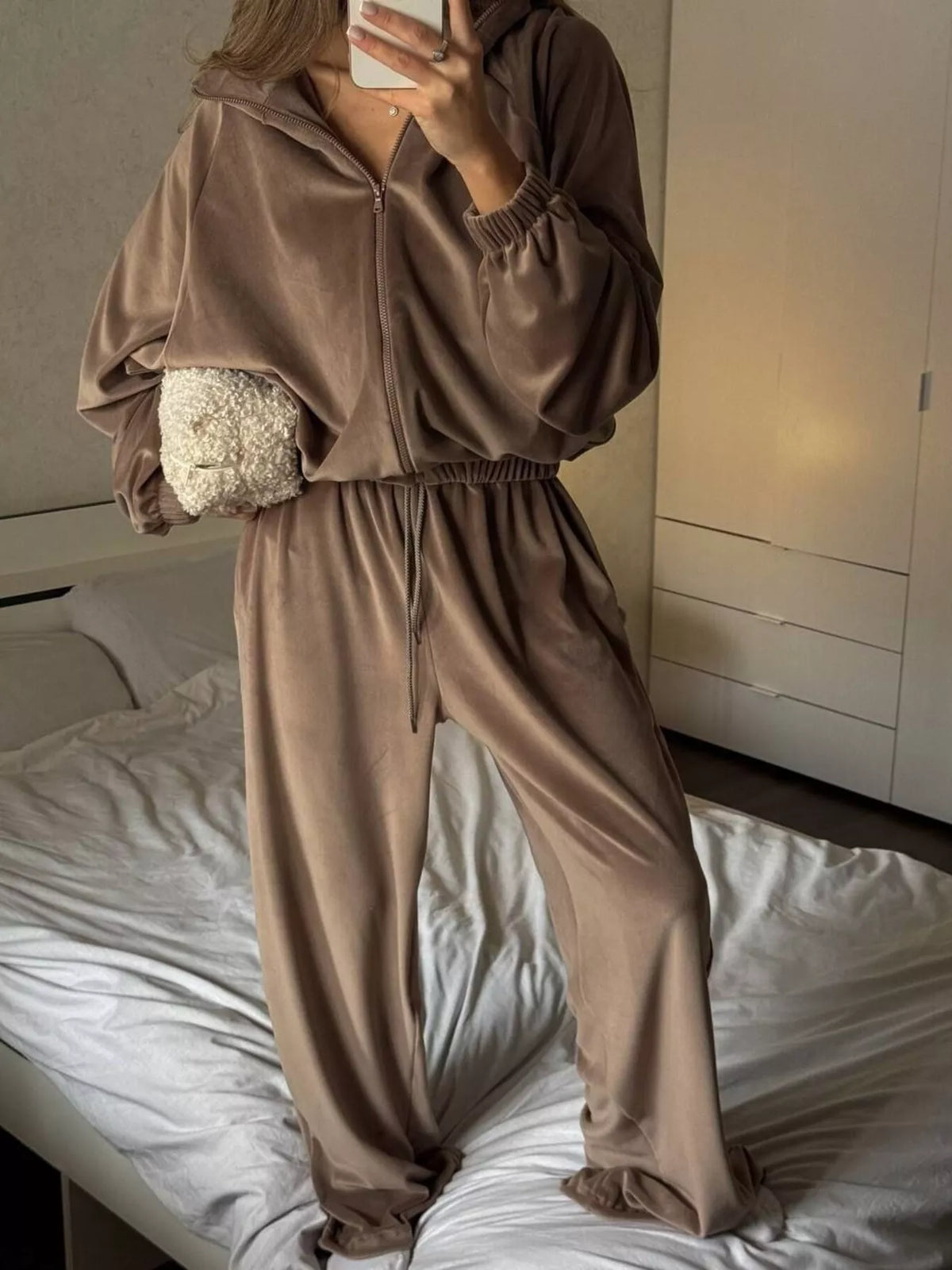Zip up long sleeve jacket and pants set front view