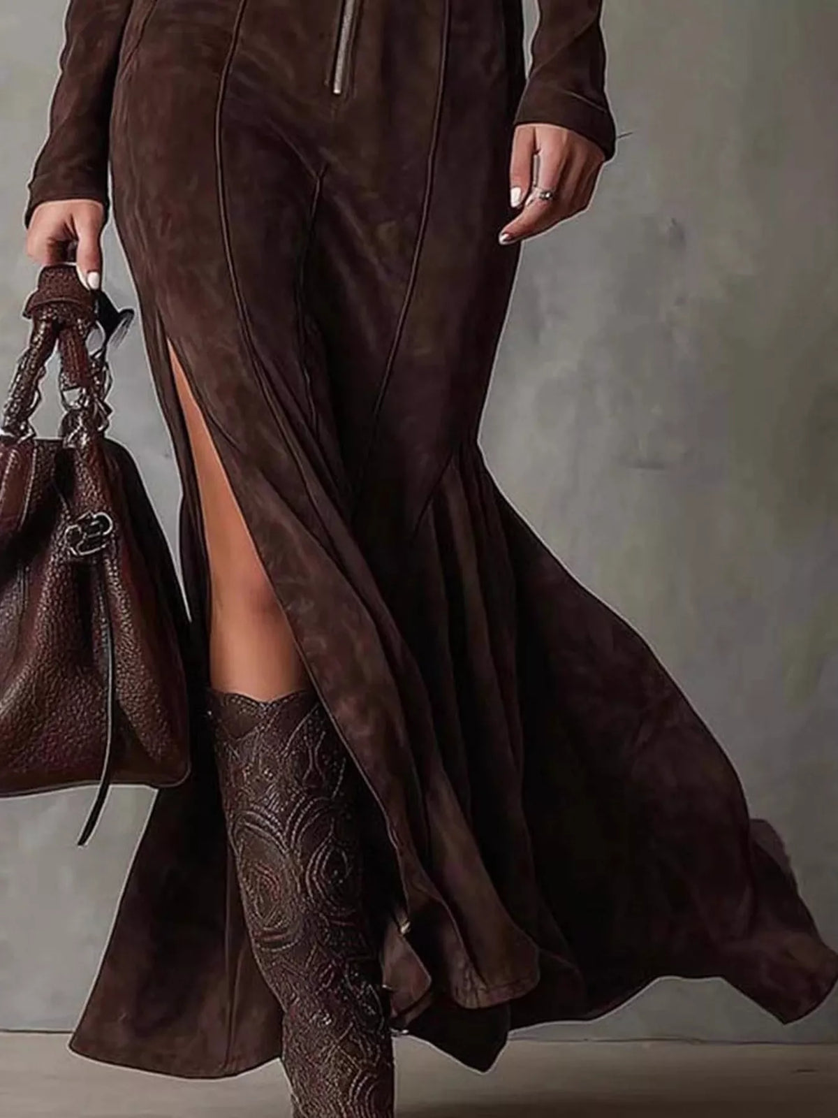 Slit maxi dress side view showing leg slit