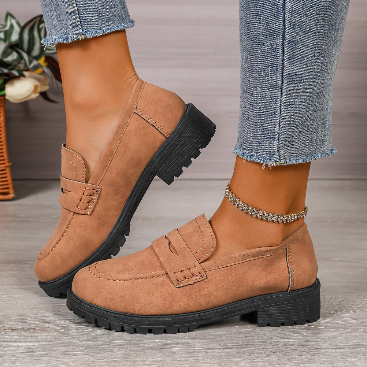 Round Toe Block Heels Loafers Dark Brown - Fashorio