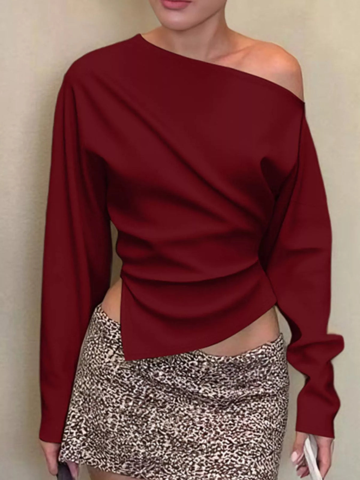 Colour range of the Sable off shoulder tee shown together