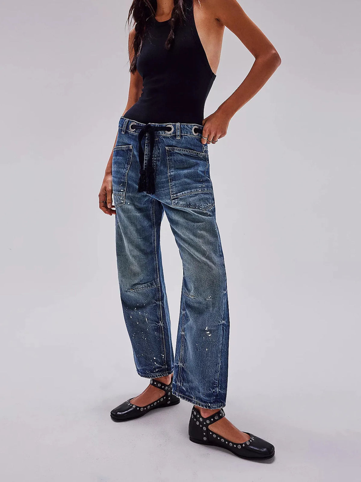 Washed jeans hem detail