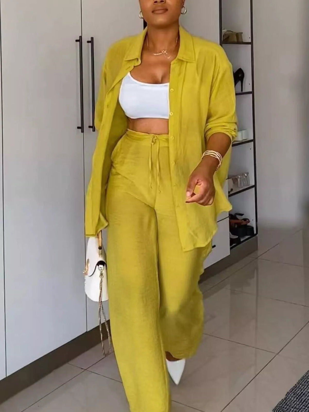 Tie front two piece set side profile