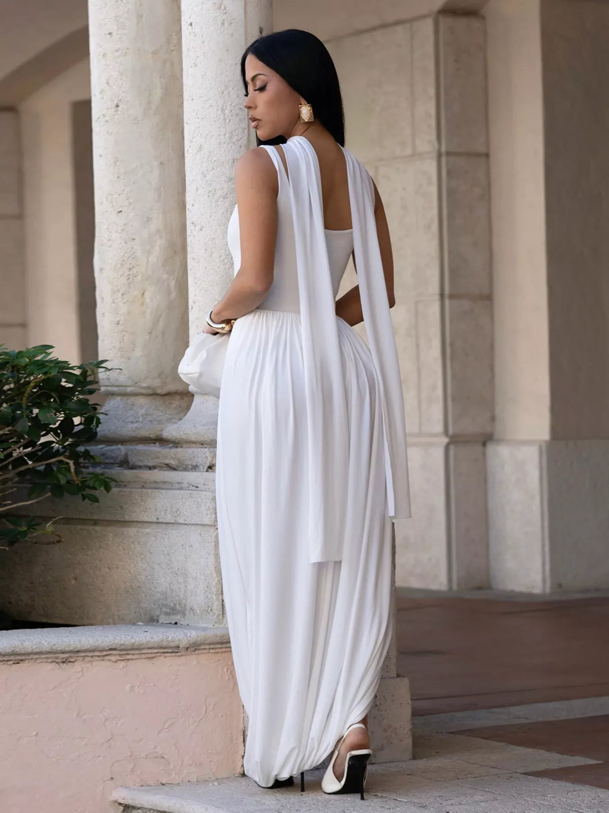 scoop neck slit maxi dress neckline detail