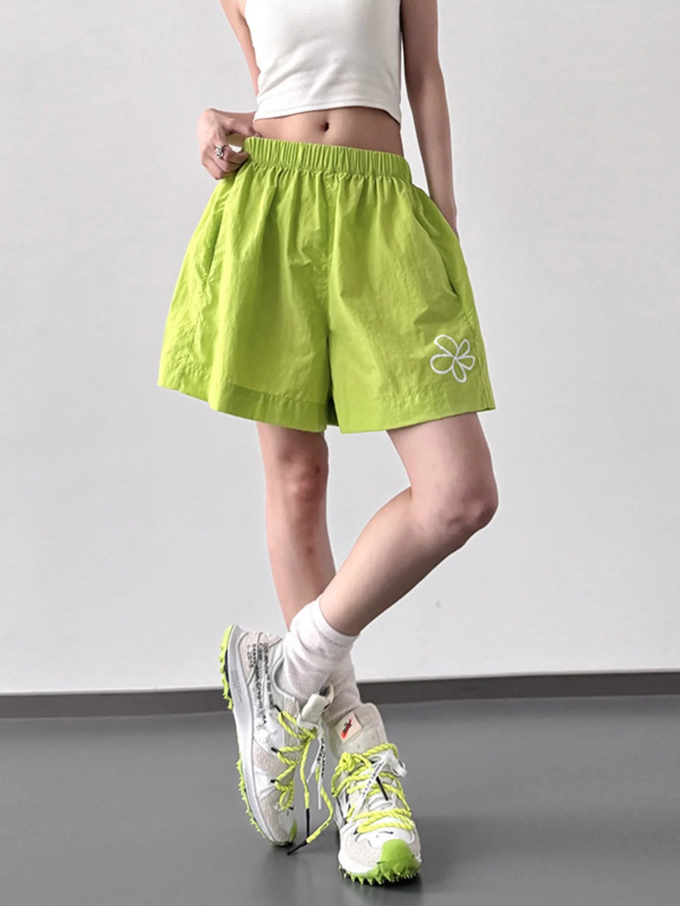 Elastic Waist Shorts - Fashorio