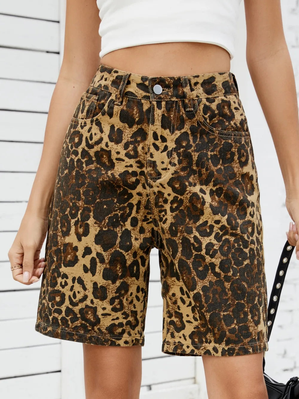 Leopard denim shorts high waist detail