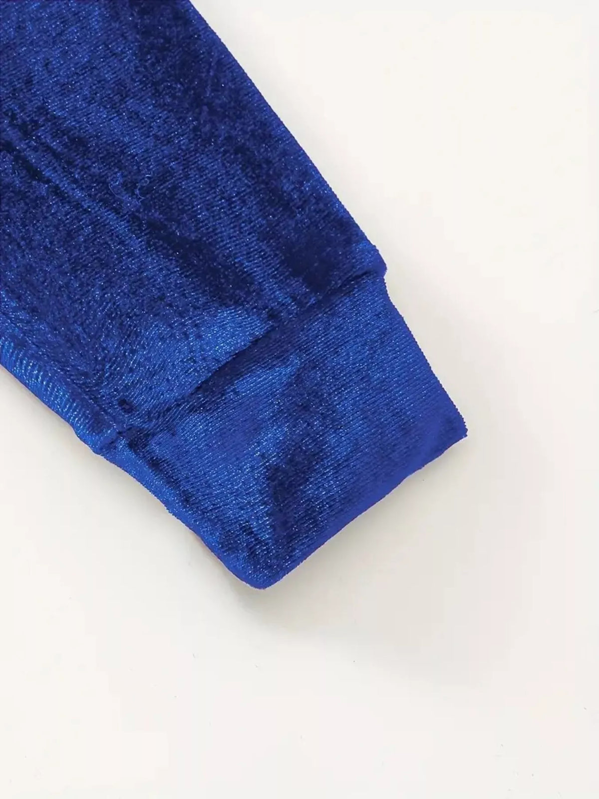 Velvet pants set front styling