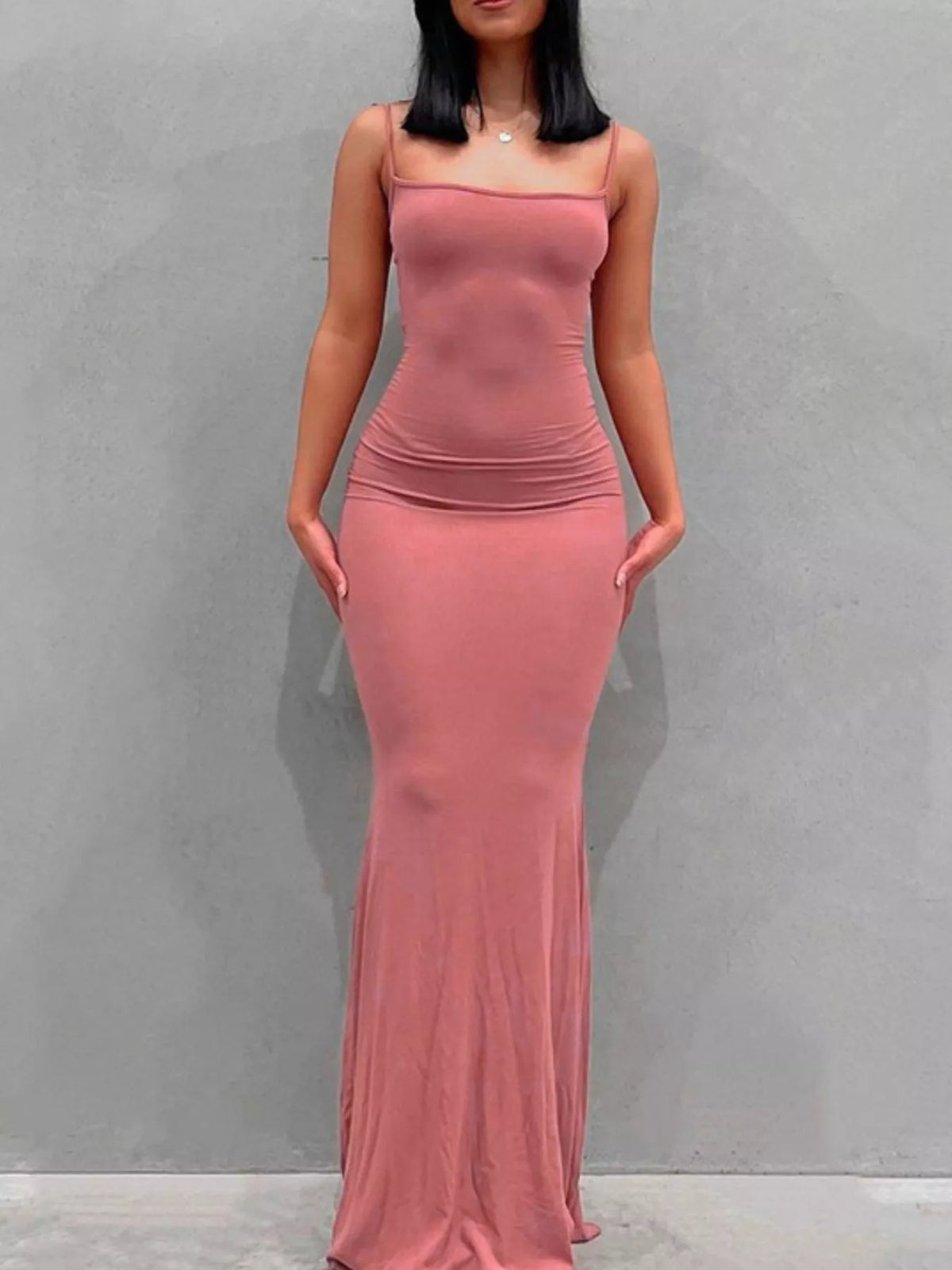 Fitted bodice close view