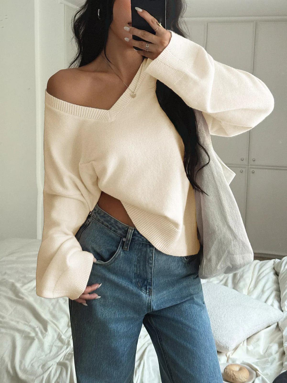 V neck loose fit knit sweater detail shot