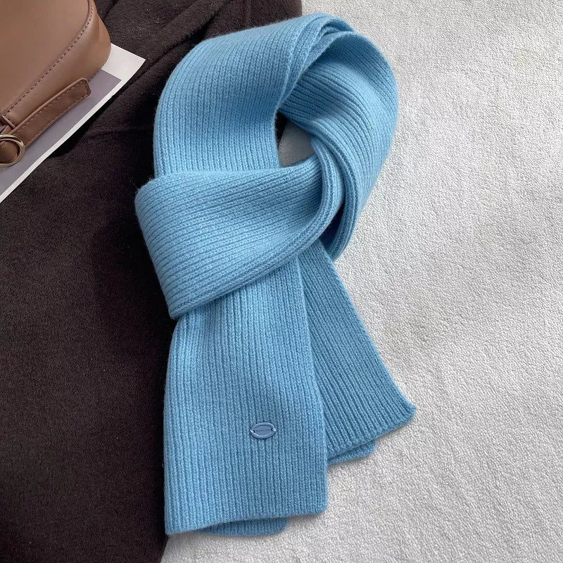 Full length view of the pure wool warm knit scarf