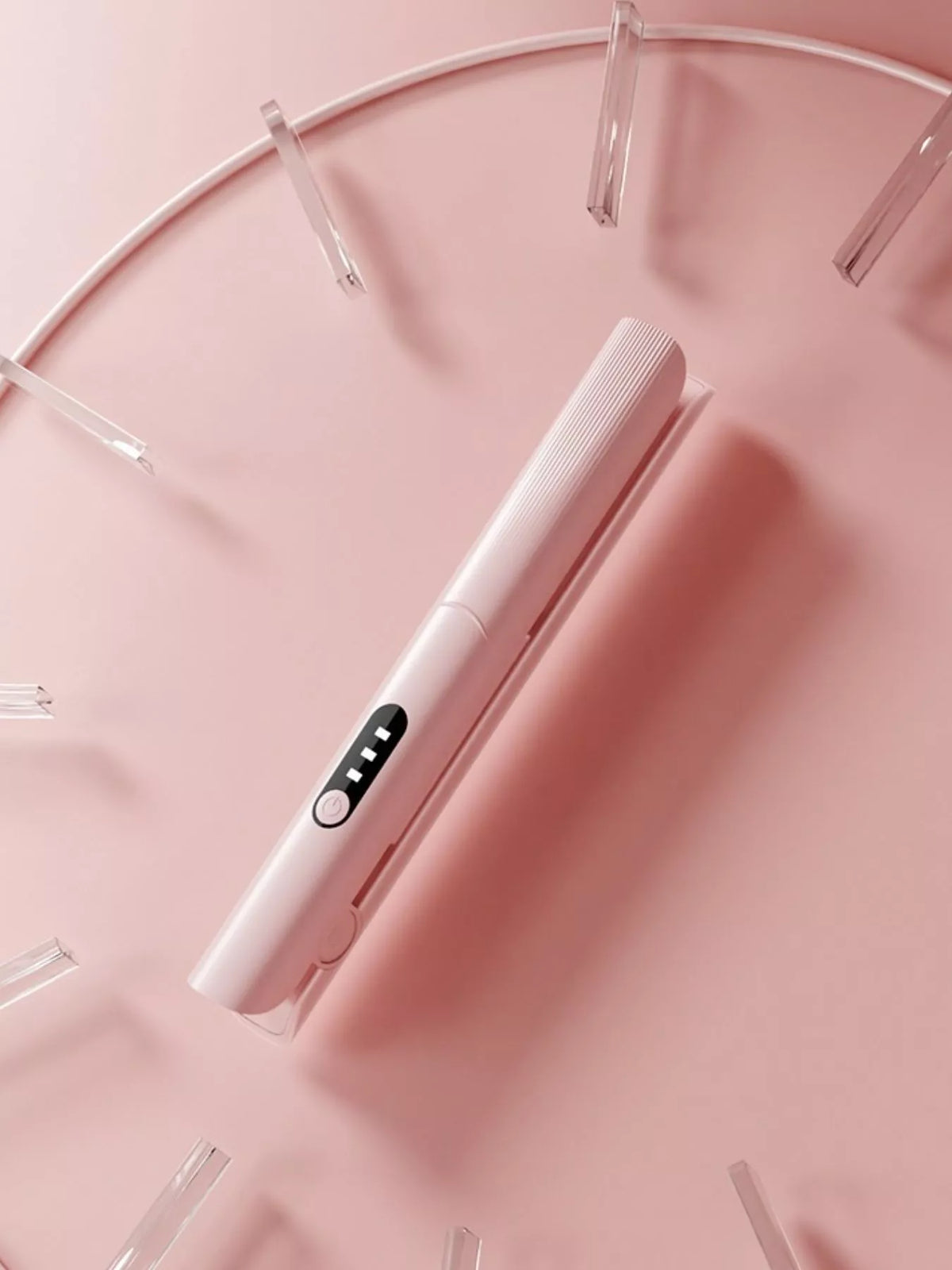 Cordless straightener held in hand