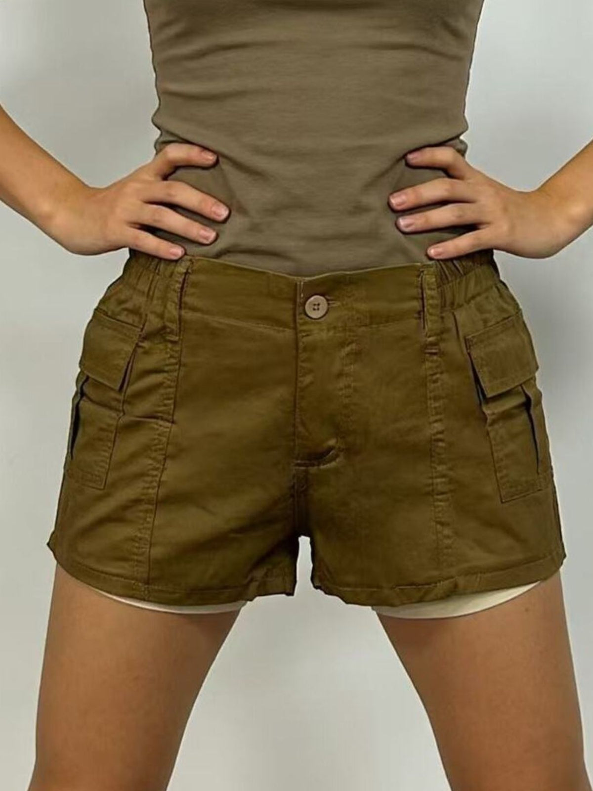 Pocketed shorts alternate color styled look