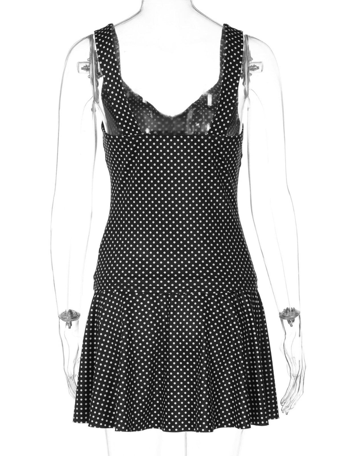 Polka dot skirt hem detail