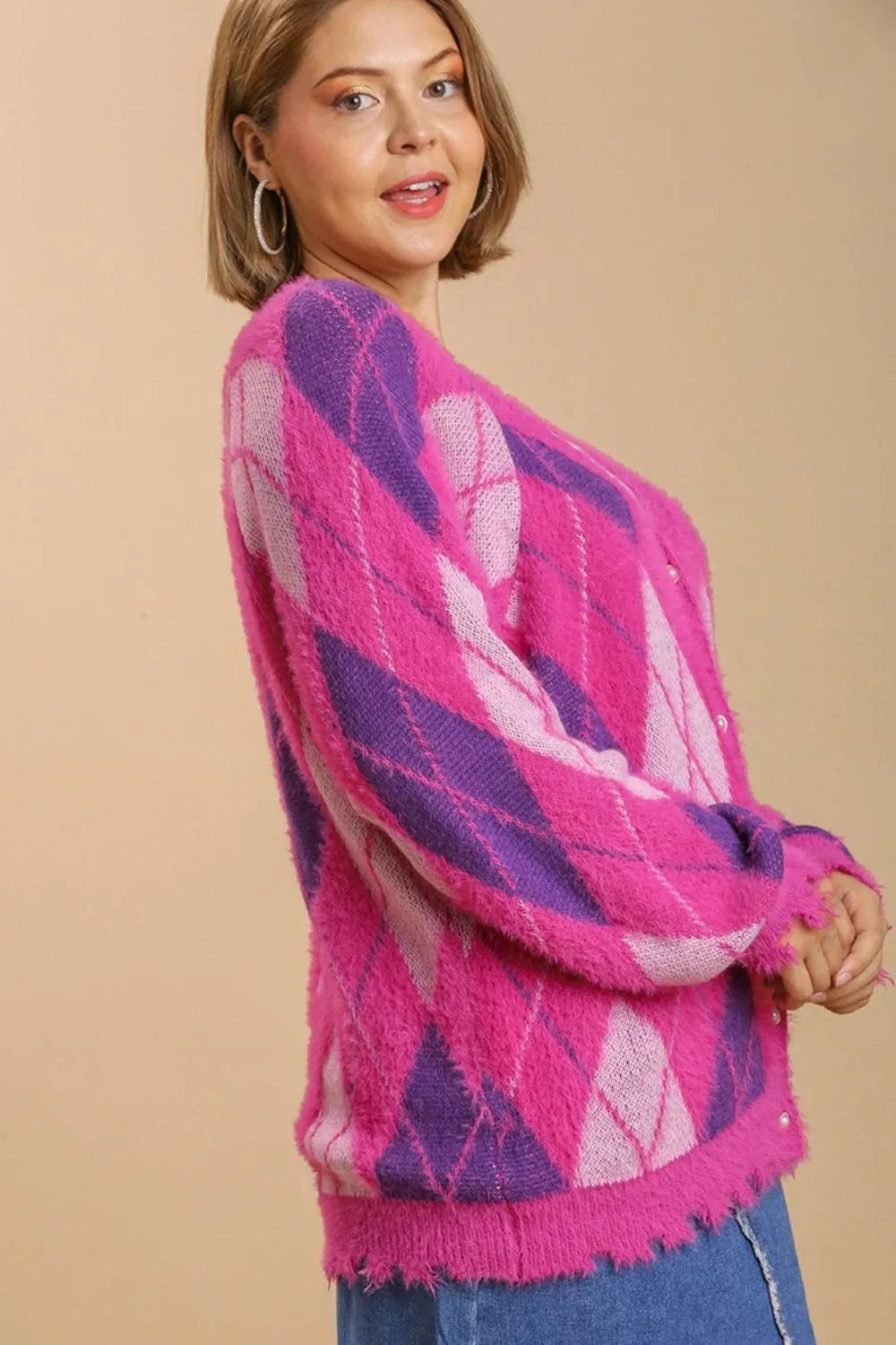 Umgee Full Size Argyle Pattern V-Neck Button Front Cardigan Plus Size - Fashorio