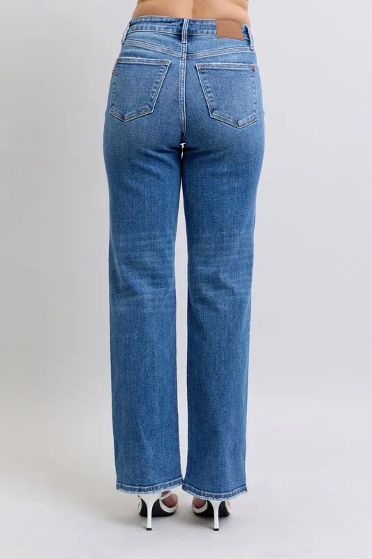 Judy Blue Full Size High Waist V-Front Vintage Wash Straight Jeans Plus Size - Fashorio