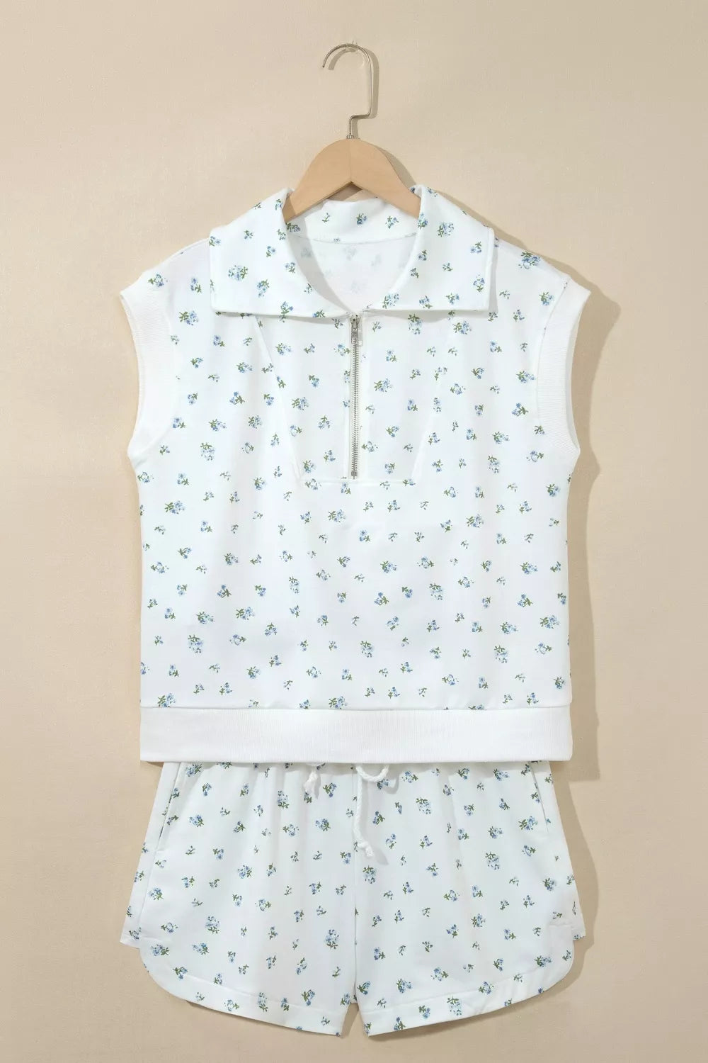 Drawstring shorts waist detail