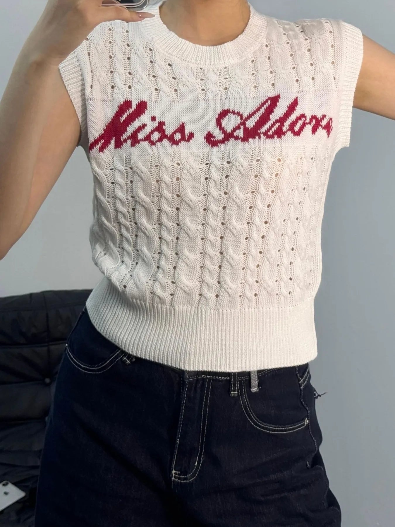 Cable Knit Round Neck Sweater Vest - Fashorio