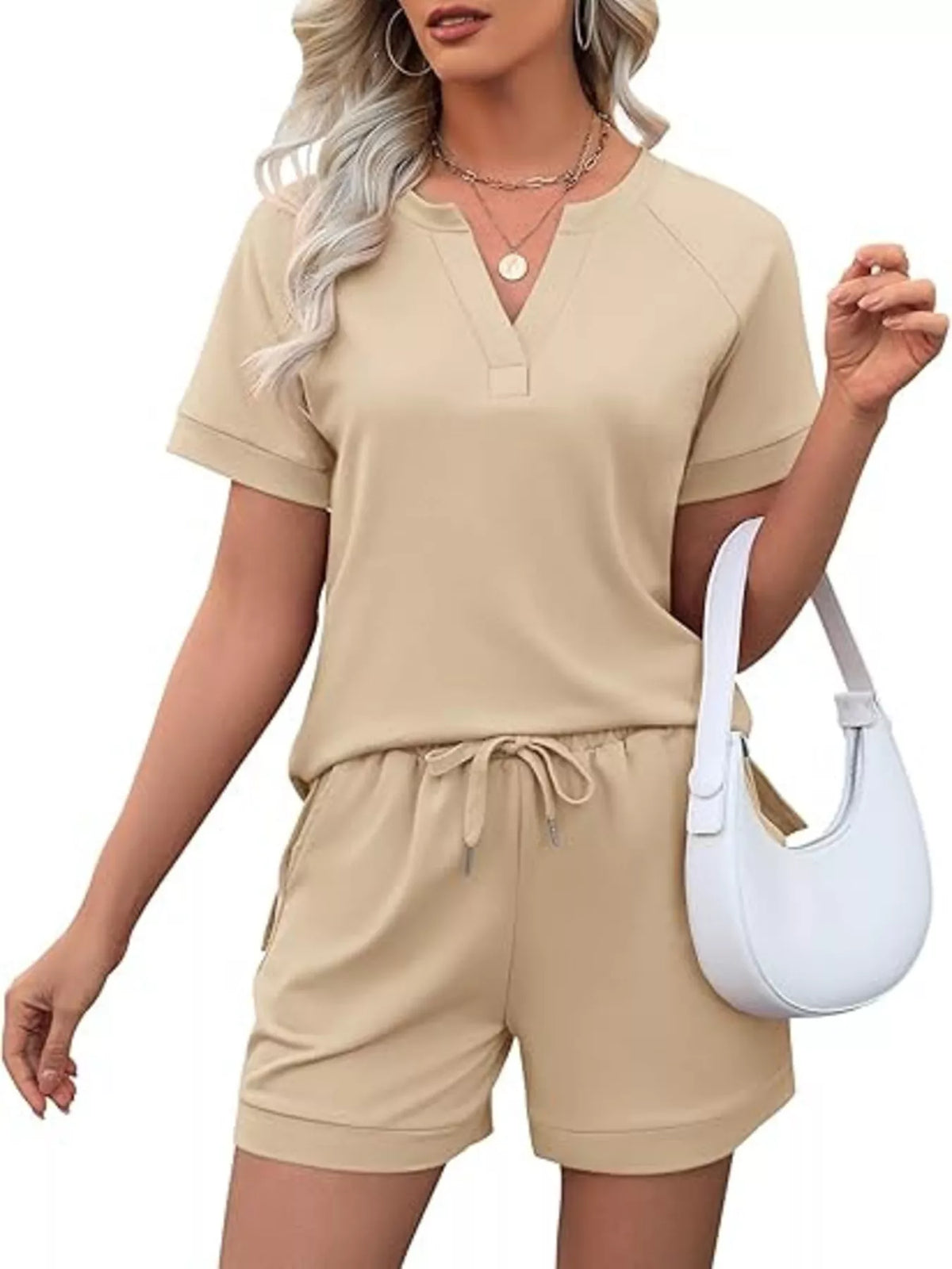 Solid coordinated set full look