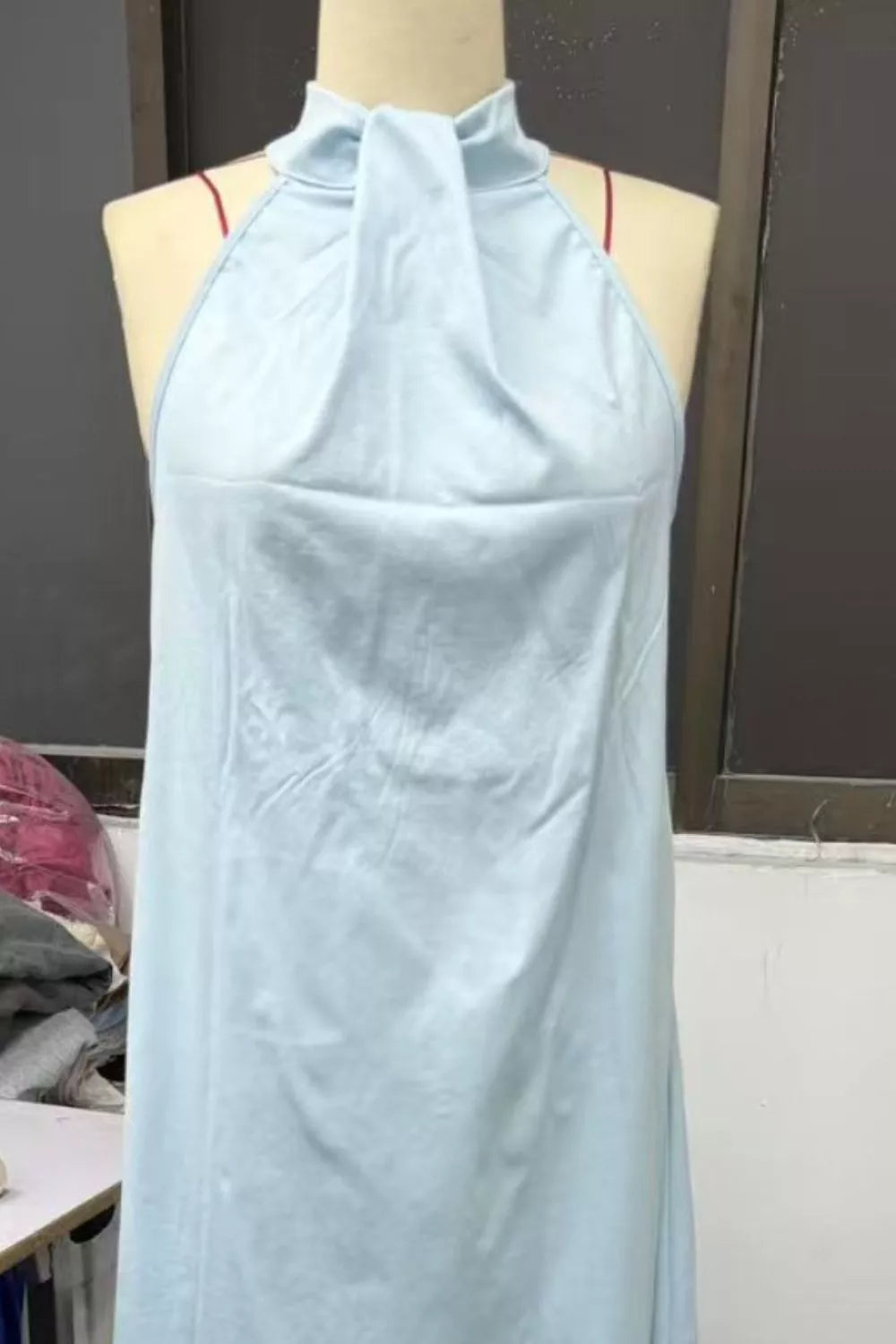 Halter neck sleeveless maxi dress with side slit detail of the fabric and print