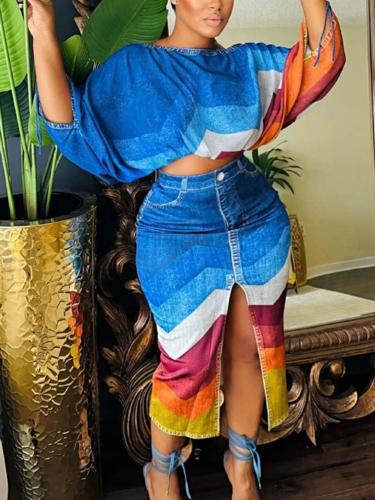 Blue slit skirt set back view