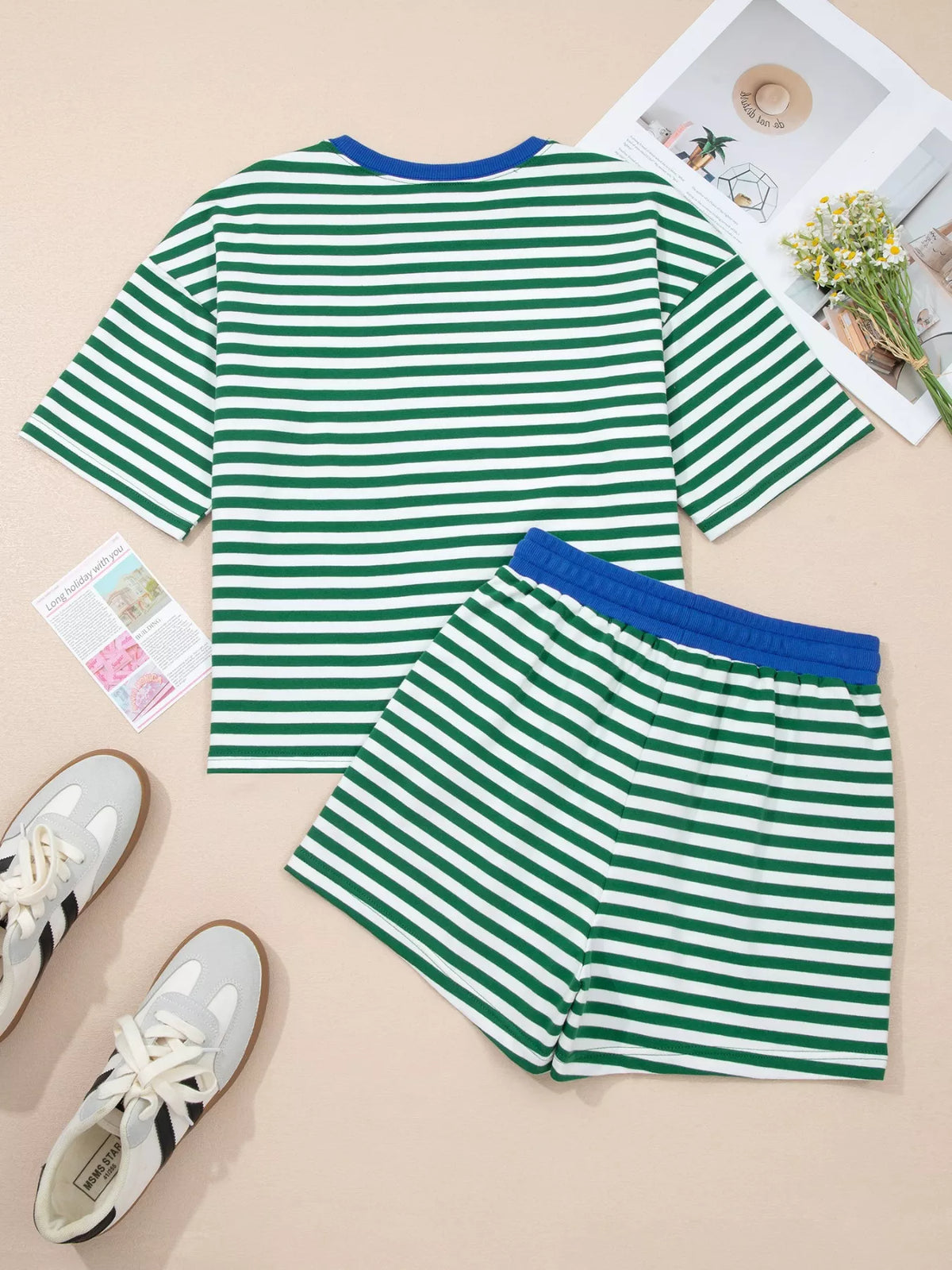 Boxy striped tee elastic waist shorts detail
