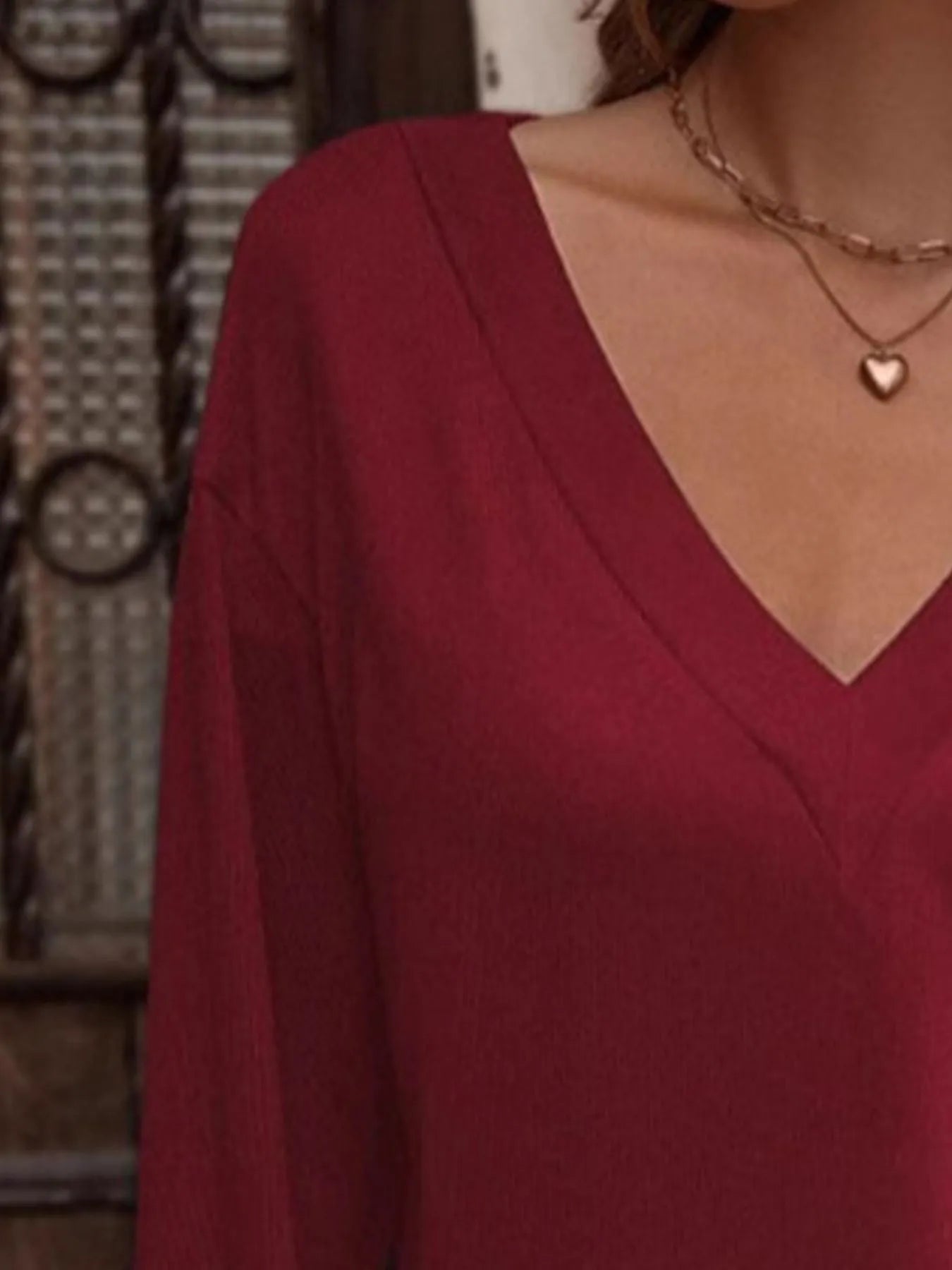 V-Neck Long Sleeve T-Shirt - Fashorio