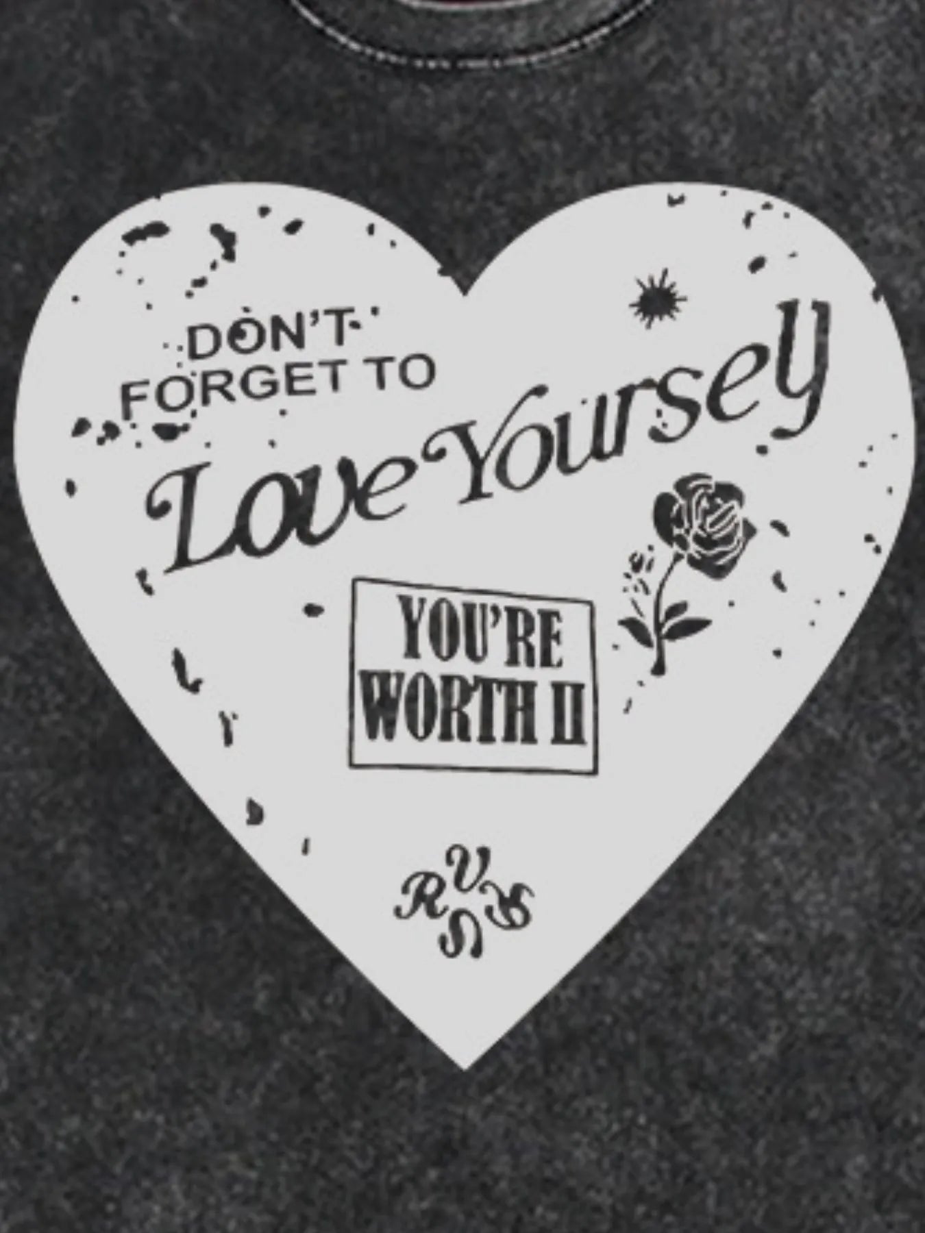 Heart Round Neck Short Sleeve T-Shirt - Fashorio