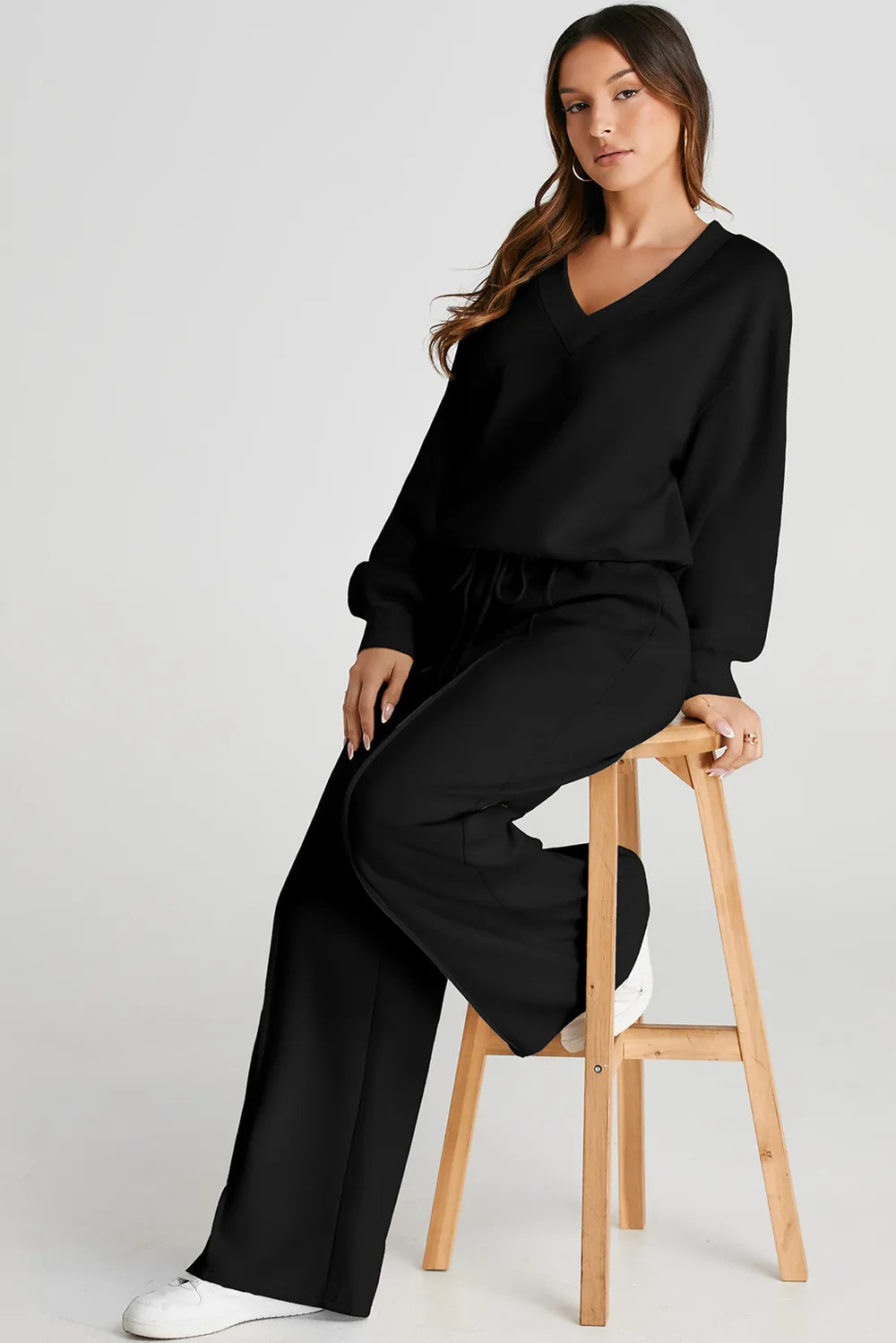 V Neck Long Sleeve Top and Pants Active Set on model