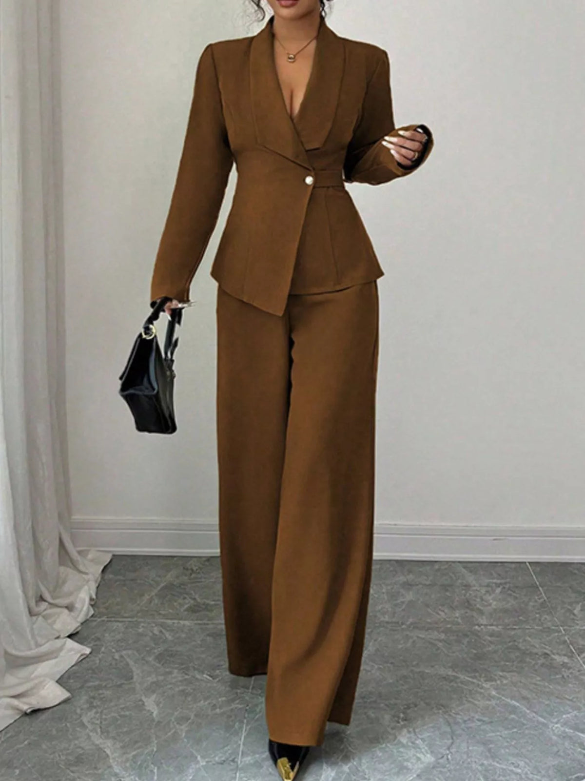 Blazer and pants set overview