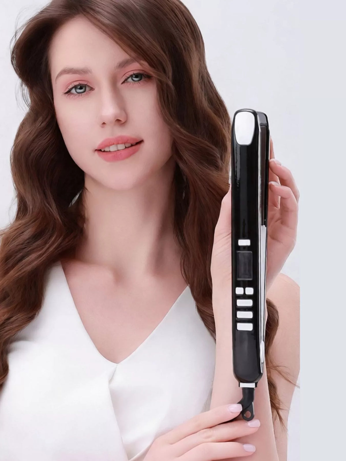 Hair straightener heating plates detail