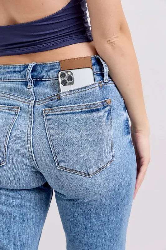 Judy Blue Full Size Mid Rise Vintage Wash Slim Jeans with Cell Phone Pocket Plus Size - Fashorio