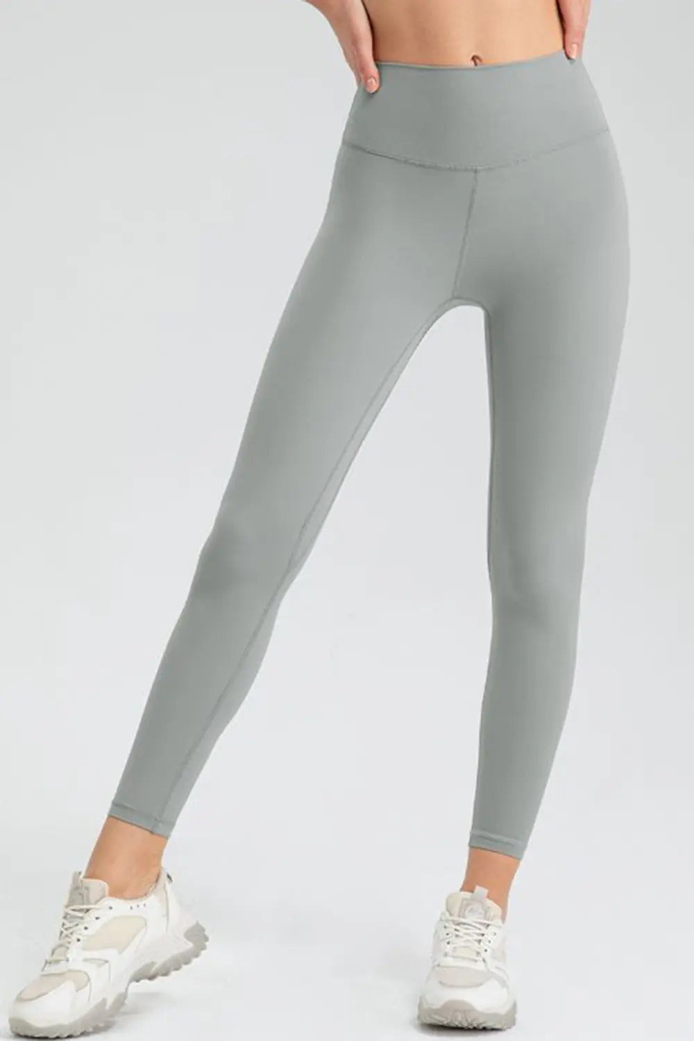Slim fit leggings hem detail